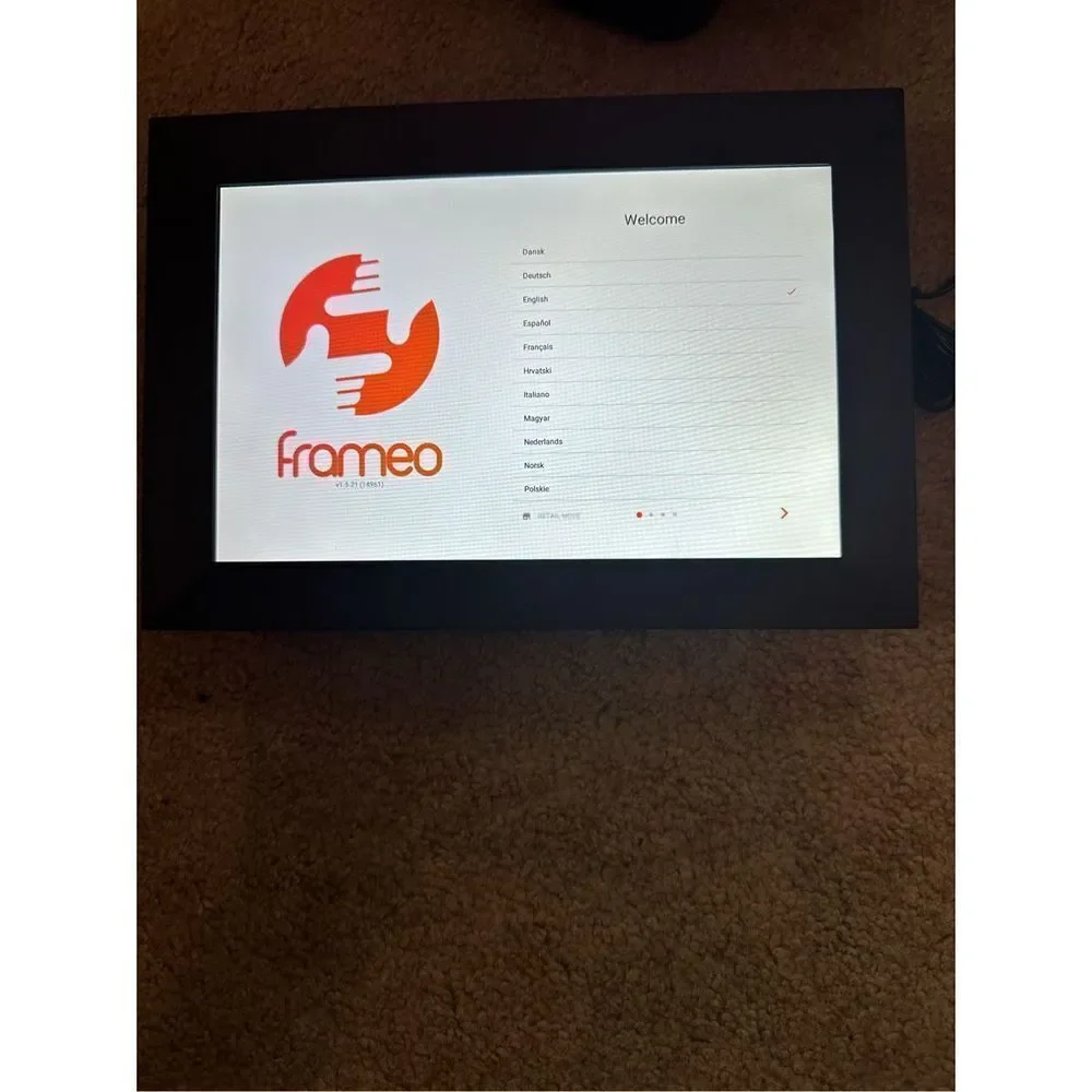 Scishion Wifi‎ Digital Photo Frame 10.1”